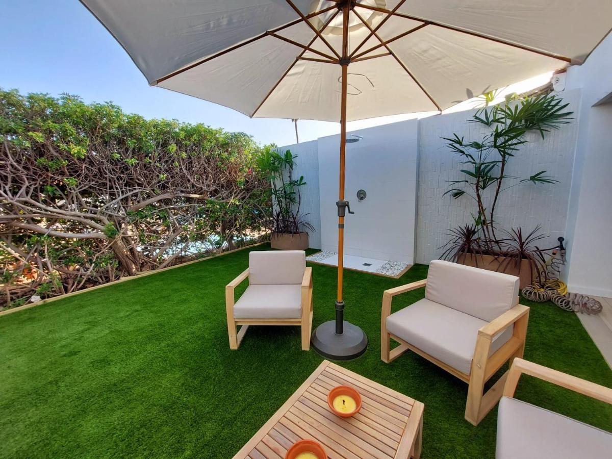 Bungalow De Diseno Hidromasajes Terraza Y Piscina. San Bartolomé Kültér fotó
