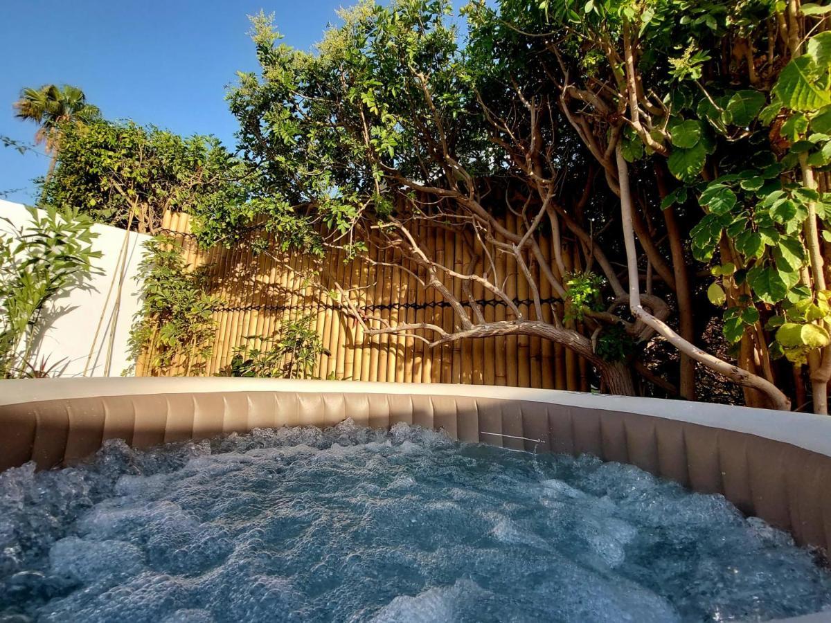 Bungalow De Diseno Hidromasajes Terraza Y Piscina. San Bartolomé Kültér fotó